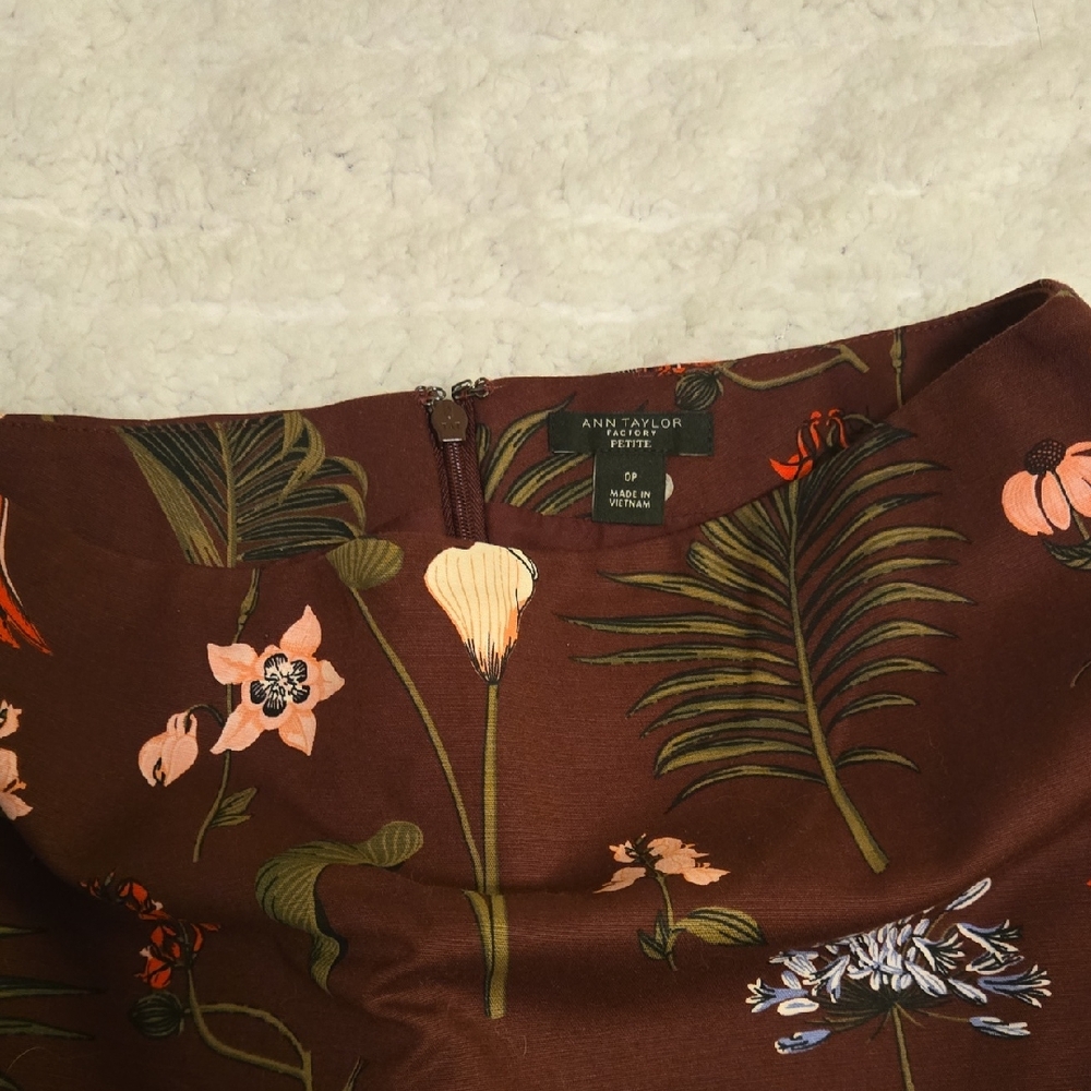 Ann Taylor Maroon Floral Skirt